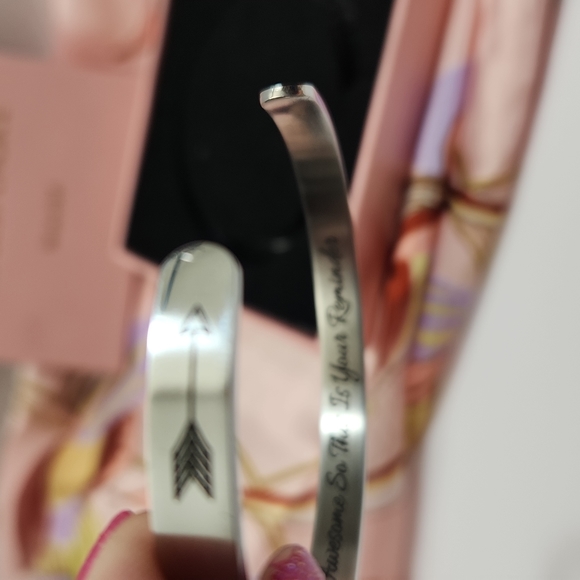 The Best Choice Bracelet - Picture 3 of 11